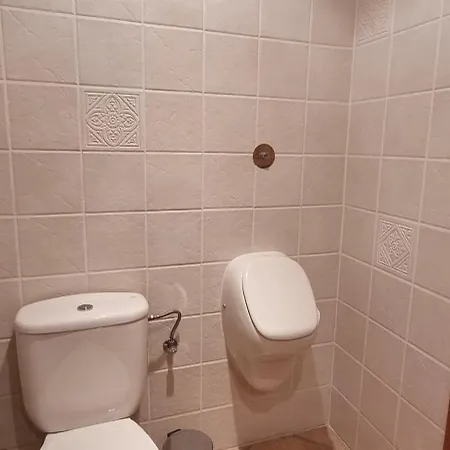 Lejlighed - 2 Bedrooms - Kitchen - Shared Pool - View