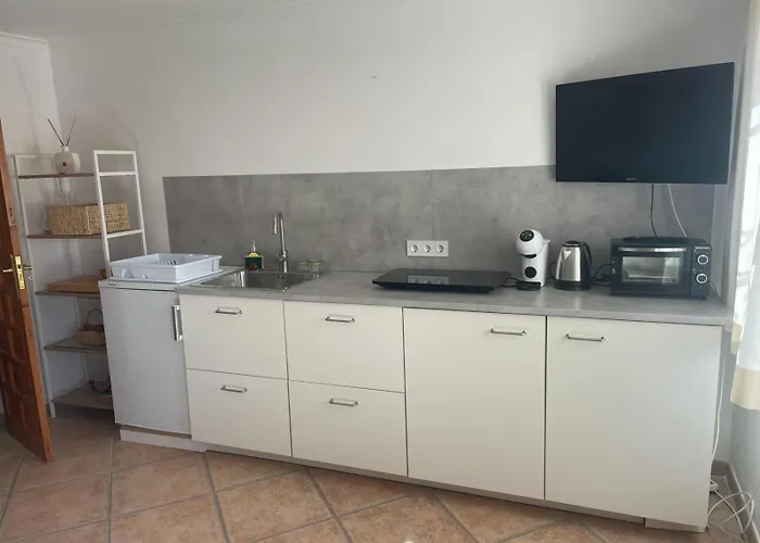 - 2 Bedrooms - Kitchen - Shared Pool - View Apartman Pego